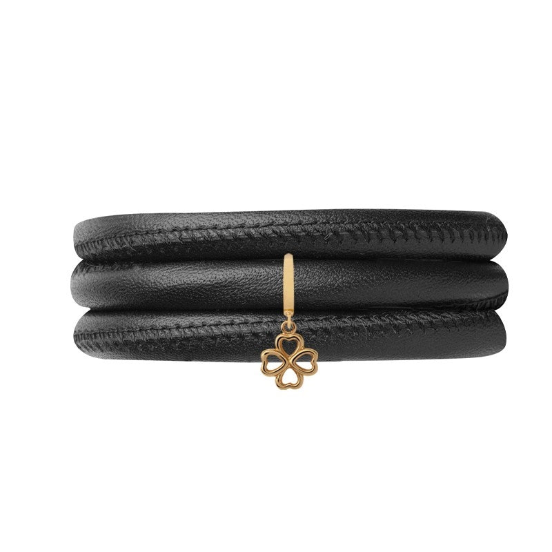 Læderarmbånd med firkløver charm i forgyldt sølv fra Christina Jewelry & Watches